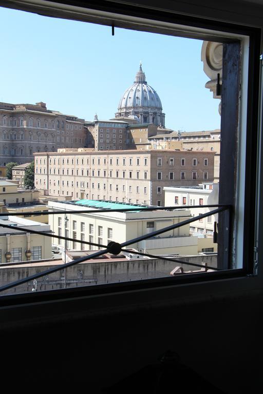 La Rosa Del Vaticano Luxury Apartment Róma Kültér fotó