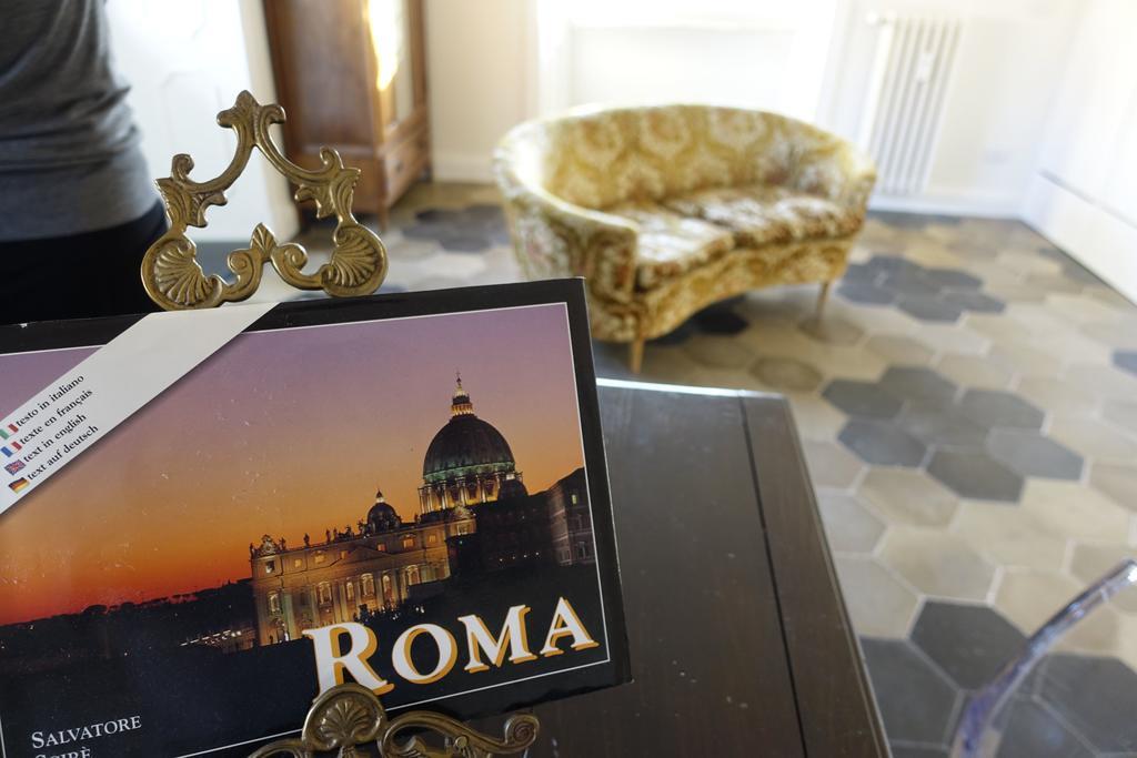 La Rosa Del Vaticano Luxury Apartment Róma Kültér fotó